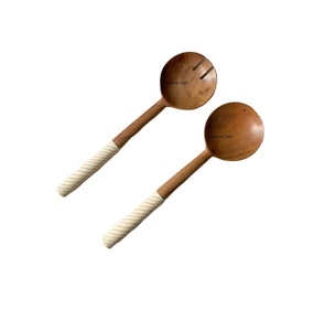 Nouveau design Serveur à salade haute durabilité Cuillères à salade de qualité supérieure Outils à salade de qualité standard Article fiable Outils de cuisine - Product Image 1