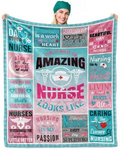 Couverture commémorative en polaire douce et confortable, personnalisable sans MOQ, motif « Meilleure infirmière » pour la fierté et la résilience - Product Image 3