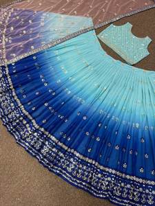 Lehenga Choli con estilo de dos colores sombreados atractivos para mujeres indias paquistaníes en ocasiones de bodas y fiestas - Product Image 6