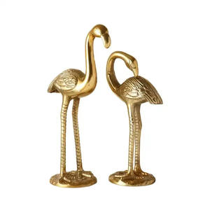 Escultura de Leones de Metal decorativa de mesa Escultura de escritorio de decoración de Navidad de aluminio con acabado dorado - Product Image 6