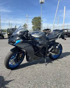 Moto de course sportive 600cc 2026 - Product Image 3