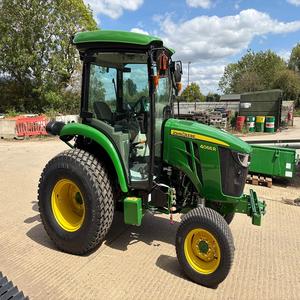 Compre el tractor John Deeree 4066R hoy Calidad y rendimiento premium a su alcance Entrega rápida disponible - Product Image 1