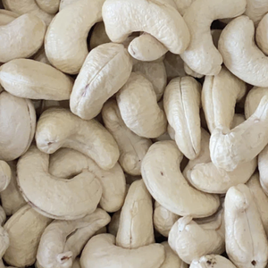 เม็ดมะม่วงหิมพานต์คุณภาพดีที่สุด WW180, WW240, WW320, LP เม็ดมะม่วงหิมพานต์ดิบ W180 ขายส่งส่งออกไปยังดูไบ, สหภาพยุโรป, ตะวันออกกลาง - Product Image 1