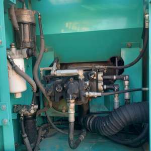 รถขุดโคเบลโก้ SK130 ขนาด 13 ตัน แบบมีข้างตัดขนาดกลาง เครื่องยนต์ฮิตาชิแท้จากญี่ปุ่น มือสอง พร้อมเครื่องจักรสำหรับรายงาน - Product Image 3