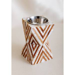 Brûleur d'encens Bakhoor personnalisé en os incrusté de motifs floraux blancs, fait main, écologique, pour la maison et la cuisine - Product Image 1