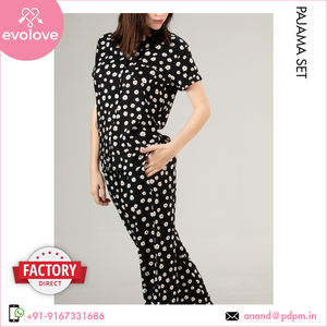 เซ็ตชุดนอน2ชิ้นสำหรับผู้หญิงทำจากวัสดุเรยอนแขนครึ่งเดียว - Product Image 3