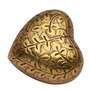 Urne Petit Coeur en Marbre Gris pour Cendres Humaines Urne Souvenir, avec Support Mini Urne Gris en Forme de Coeur - Product Image 2