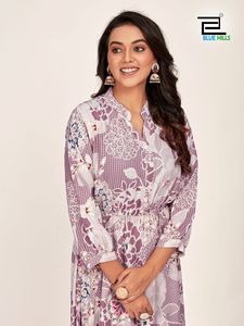 Ensemble Kurti Western Chic pour Femmes, Vêtement Casual en Tissu Rayon d'Inde - Product Image 4