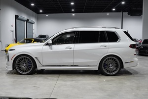 BMW ALPINA XB7 Usado 2024 - Product Image 2
