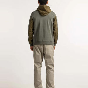 เสื้อฮู้ดสวมหัวรุ่น500gsm สำหรับผู้ชายผ้าคอตตอนปักไหล่ตกดีไซน์เรียบง่าย - Product Image 6