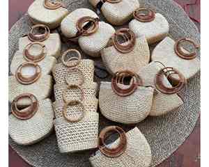 Bolsa de jacinto de agua diseñada para marcas de ropa de playa con acabado hecho a mano Bolsa de jacinto de agua disponible para pedidos de exportación al por mayor - Product Image 5