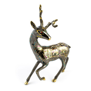 Statue de cerf en laiton doré dans des tailles personnalisées, Statue Vintage en laiton, Statue de cerf doré en laiton pour pièce maîtresse de cadeau de bureau à domicile - Product Image 1
