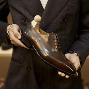 Chaussures en cuir modernes avec panneaux en mesh respirant et semelle souple, chaussures de ville pour hommes, chaussures tendance - Product Image 3