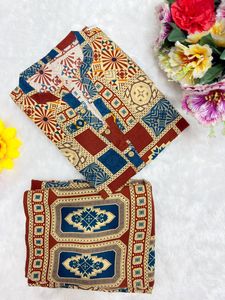 ชุดผ้าเรยอนแบบพรีเมี่ยมพร้อมชุดสวมใส่สบายทันสมัยพิมพ์ลายสดใสสำหรับการท่องเที่ยวนอกสถานที่แบบลำลองและสวมใส่ในชีวิตประจำวัน - Product Image 6