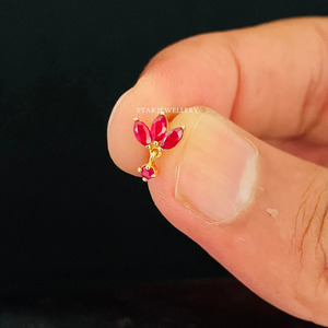 Piercing d'oreille en or massif 14 carats rubis naturel et saphir Lotus Bijoux fins. - Product Image 2
