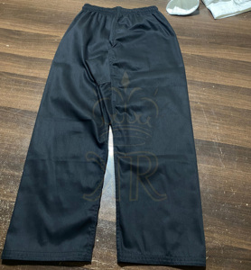 Vente en gros uniforme de karaté pour enfants et adultes Livraison gratuite pour les arts martiaux Service OEM Uniforme de karaté 100% coton - Product Image 5