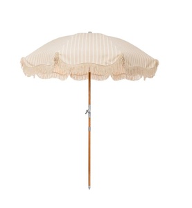 ร่มชายหาดที่ทำด้วยมือพร้อมขอบโครเชต์ศิลปะที่สมบูรณ์แบบสำหรับการป้องกันแสงแดดและความสวยงามกลางแจ้ง - Product Image 5