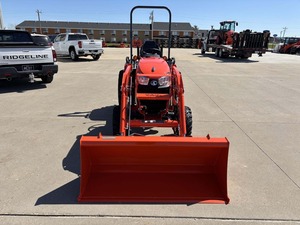 Tracteur agricole compact Kubota LX3520DTN de 120 CV, tracteur utilitaire agricole de 4001 à 6000 heures de fonctionnement - Product Image 3