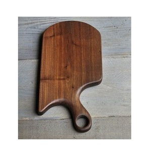 Planche à découper élégante en marbre et bois rectangulaire avec poignée en cuir Outil de cuisine durable de qualité supérieure pour la préparation et le service des aliments - Product Image 2