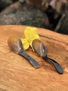 Cuchara de Cuerno de Búfalo Natural, Hecha a Mano y Pulida, Perfecta para Servir Especias, Condimentos o como Decoración de Mesa, Alta Calidad - Product Image 5