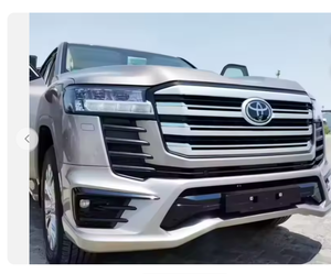 LandCruiser 300 Series VX V6 4.0L de Segunda Mano, Sedán de Gasolina, 8 Cilindros, Transmisión Automática de 6 Velocidades, Cuero Oscuro, Volante a la Izquierda/Derecha, Usado - Product Image 3