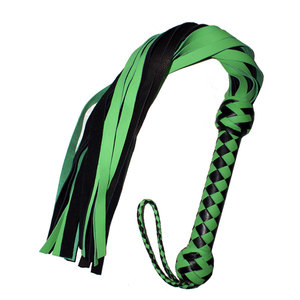 HMB-504E CUIR BULLWHIPS FLOGGER NOIR WHIPS 24 PCS SOFT TAILS BDSM SPANK MODÈLE - Product Image 2