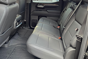 GMC Sierra 1500 Elevation Crew Cab 4x4 2025 Usada en Perfectas Condiciones - Product Image 6