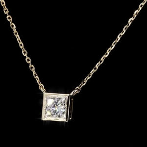 Elegante collar ligero de diamante cultivado en laboratorio de corte princesa de 1 quilate en oro amarillo de 14 quilates para collar de elegancia diaria para uso regular - Product Image 4