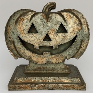 Pieza de decoración de calabaza de aluminio de primera calidad, hecha a mano con esmalte verde pátina, ideal para interiores de temporada de Halloween de lujo - Product Image 2