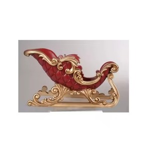 Trineo navideño de metal pintado a mano, Decoración de mesa, adorno festivo único para la temporada navideña - Product Image 2