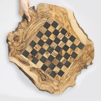 Échiquier artisanal rustique en bois d'olivier de style méditerranéen ArtisRaw - Ensemble d'échecs en bois, cadeau d'affaires, durée de conservation de 10 ans, artisanat
