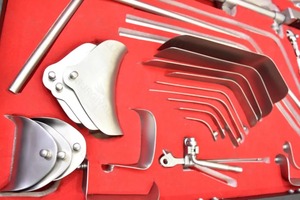 Retractor Quirúrgico Manual de Acero Inoxidable de Alta Calidad, Tipo Marco, Retractor de Vejiga Thomson Walker para Uso Hospitalario en Urología - Product Image 6