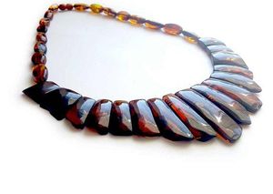 Lightweight Resin Charm Necklace for Daily Wear - Product Image 2
