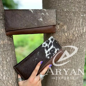 กระเป๋าสตางค์หนังวัวแบบพับสามทบขนาดใหญ่มีซิปกระเป๋าเงินสำหรับเดินทางกระเป๋าเงินผู้หญิงหนังแท้แบบตะวันตกมีซิป - Product Image 1