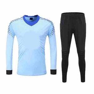 Ensembles d'entraînement de gardien de but de football pour hommes de haute qualité coupe automatisée maillots de Football uniforme de gardien de but 100% Polyester - Product Image 1
