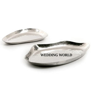 Juego de tres bandejas de metal para chocolate con acabado dorado, plato de chocolate hecho a mano, bandeja de chocolate nueva y elegante clásica - Product Image 2