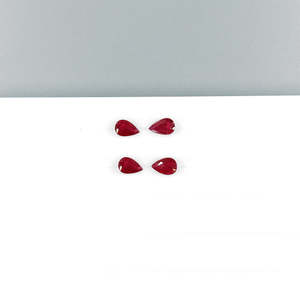 Perles de rubis naturelles du Mozambique non traitées, perles calibrées 6x4mm - Product Image 1