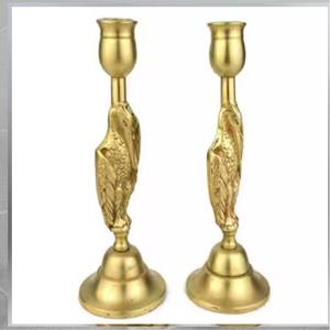 Soporte de vela con textura martillada de aluminio rústico, estética atemporal para una elegante sala de estar de Navidad y decoración de eventos - Product Image 2