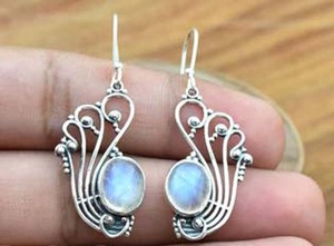 Aretes de Latón con Baño de Oro y Labradorita Natural de 5x10mm, Diseño Moderno, Estilo Hip Hop para Niños - Product Image 2