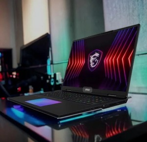 Ordinateurs portables de jeu Titan 18 HX A14VIG-036US de haute qualité, I9-14900HX, RTX 4090, 128 Go de RAM, 4 To de SSD, 100% d'origine, scellés en usine - Product Image 2