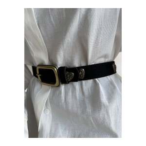 Ceinture pour pantalon, veste, chemise et robe pour femme avec boucle carrée et accessoire en forme de cœur - Noir antique - Product Image 5