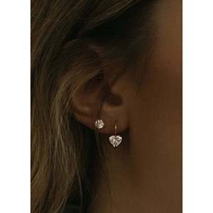Rosette Black Rhodium Heart Shaped Diamond <b>Earrings</b> - Product Image 2