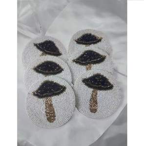 Sous-verre perlé de nouveau design pour la décoration intérieure fête et mariage nouveau design de haute qualité ardoise et tapis de verre utilisation dans la cuisine - Product Image 3