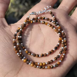 Collar de Cuentas de Ojo de Tigre Natural, Cuentas Redondas Facetadas de 2 mm, Joyería de Piedra Preciosa de Ojo de Tigre Natural, Collar de Sanación en Capas - Product Image 1