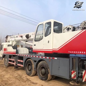 Grúa Hidráulica Usada ZoomlionQY25H de 25 Toneladas, Pluma Telescópica de 42 m Máx., Marca China Original, Pocas Horas, Certificación CE - Product Image 3