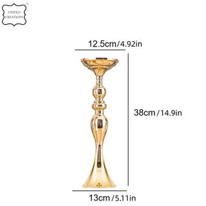 Elegante candelero de Metal chapado en oro Diseño de linterna Decoración única para el hogar para iluminar Otros candelabros Tarros de velas - Product Image 3