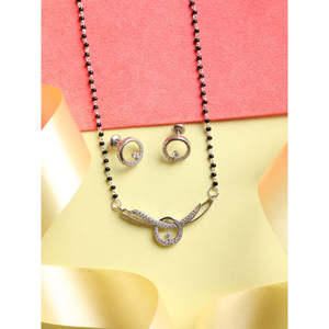 Compre un Conjunto de Mangalsutra de Plata Pura, Joyería Fina con Diamante de Corte Esmeralda Chapado en Oro, para Regalo de Boda o Fiesta para Esposa - Product Image 2
