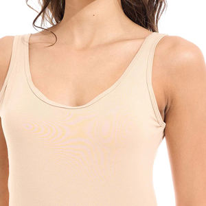 เสื้อกล้ามออกกำลังกายผู้หญิงแบบสั้น ผ้าริบ แห้งเร็ว เป็นมิตรกับสิ่งแวดล้อม ผ้าฝ้ายปรับแต่งได้ - Product Image 6