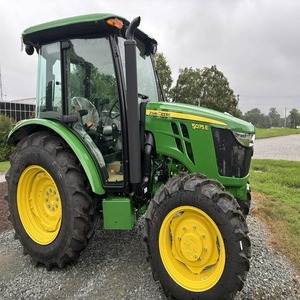 Tractor Agrícola John Deere 5075E 2022, 4x4, Transmisión por Engranajes, para Trabajo en Campo - Product Image 1