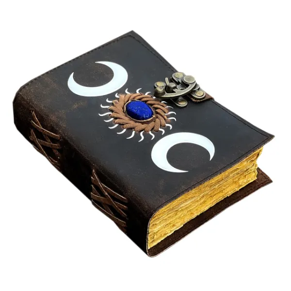 Grimoire Triple Moon Witch Livres anciens Livre de sorts d'ombres pour homme et femme Journal intime fait à la main agate